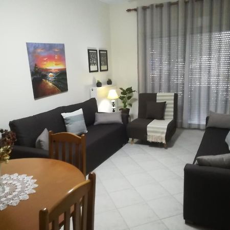 Apartment Ey Zhn Néa Khilí Exteriör bild