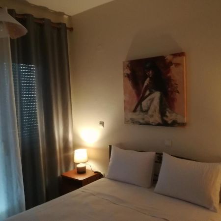 Apartment Ey Zhn Néa Khilí Exteriör bild